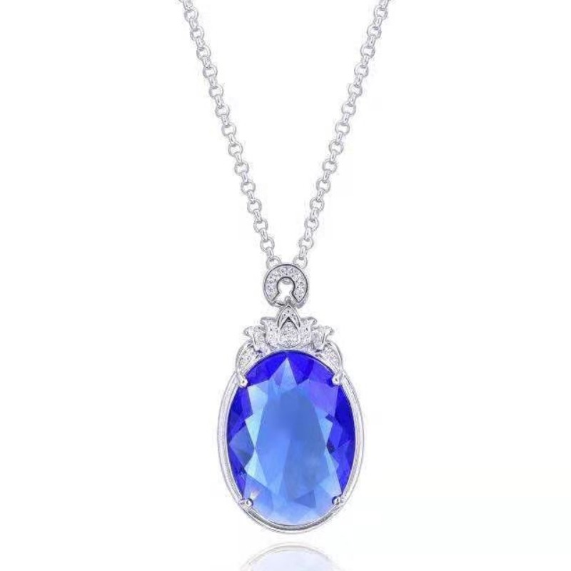 Saphire gemstone women necklace قلادة من الفضة الإسترليني