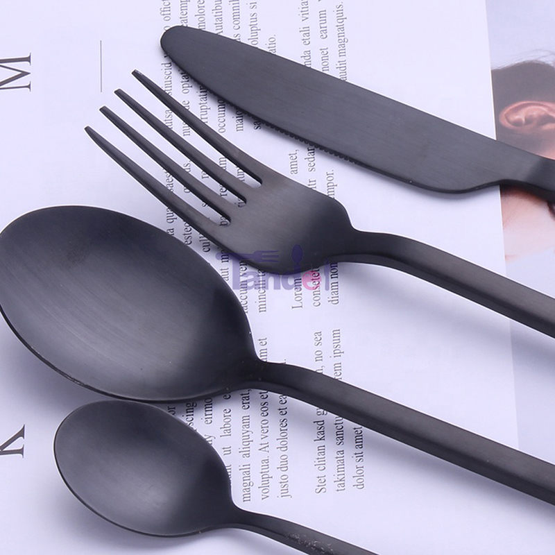 طبيعة أدوات المائدة السوداء ، مجموعة أدوات المائدة السوداء ماتي ، الترسيب الفيزيائي للبخار المغلفة ملعقة شوكة مجموعة