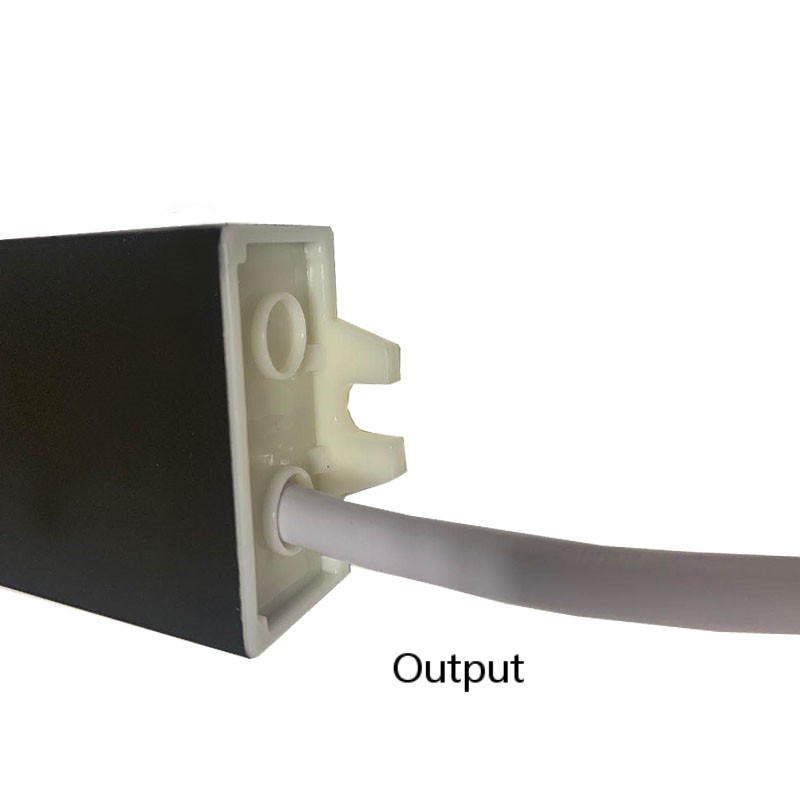 1.25a-12v-15w ماء الضغط المستمر رمادي الألومنيوم قذيفة امدادات الطاقة