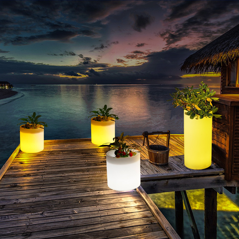 في الهواء الطلق LED الأواني المضاءة الزهور المضاءة ، RGB اللون المتغير البلاستيك LED الأواني الزهور المضيئة لحفل الزفاف ، حفل الحدث ، ...