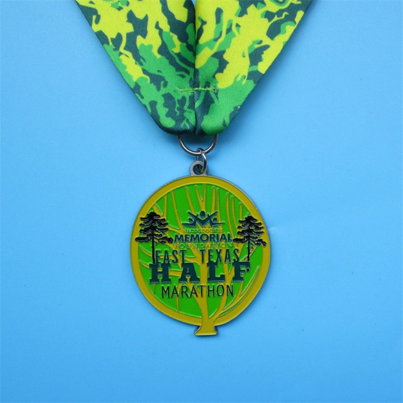 تمنح New Marathon Medals ميداليات الماراثون المخصصة