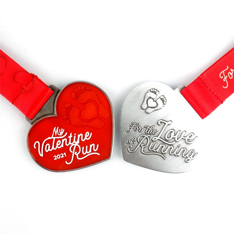 دليل الهدايا المثالي لـ Valentine \\'s Day Love Holiday Run Run Medals