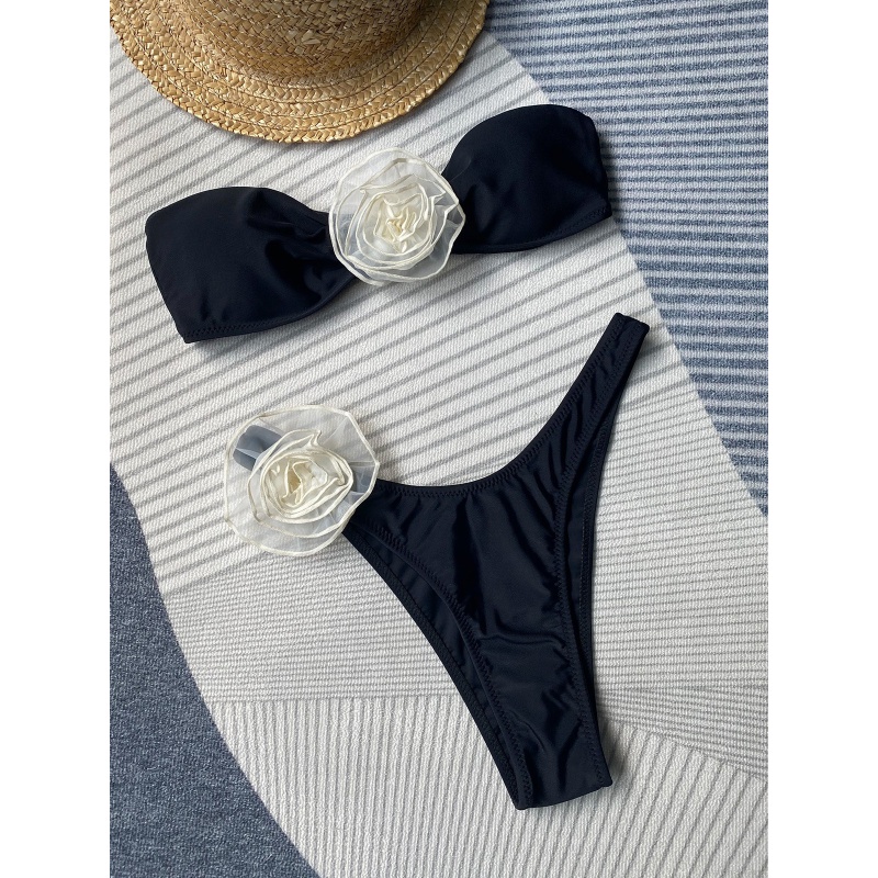 2025 New European and American Hot Girl Bikini مع ثلاثة - الزهور الأبعاد. يعبر - الحدود الأفضل - بيع مثير اثنين - قطعة السباحة مع سروال مثلث 8863 السعر:$79.99