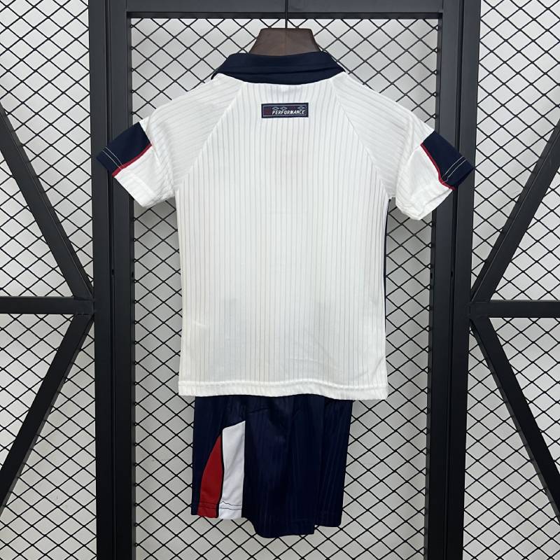 Kids England 1998 حجم المنزل: 16-28